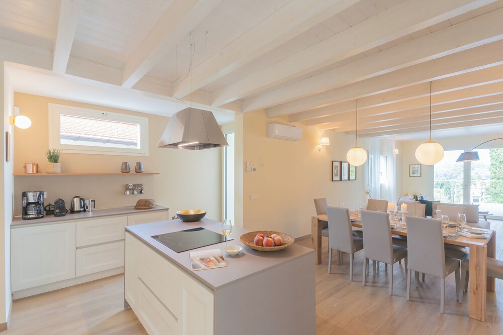 Villa Cosima in Bellagio With Private Pool by Rent all Como