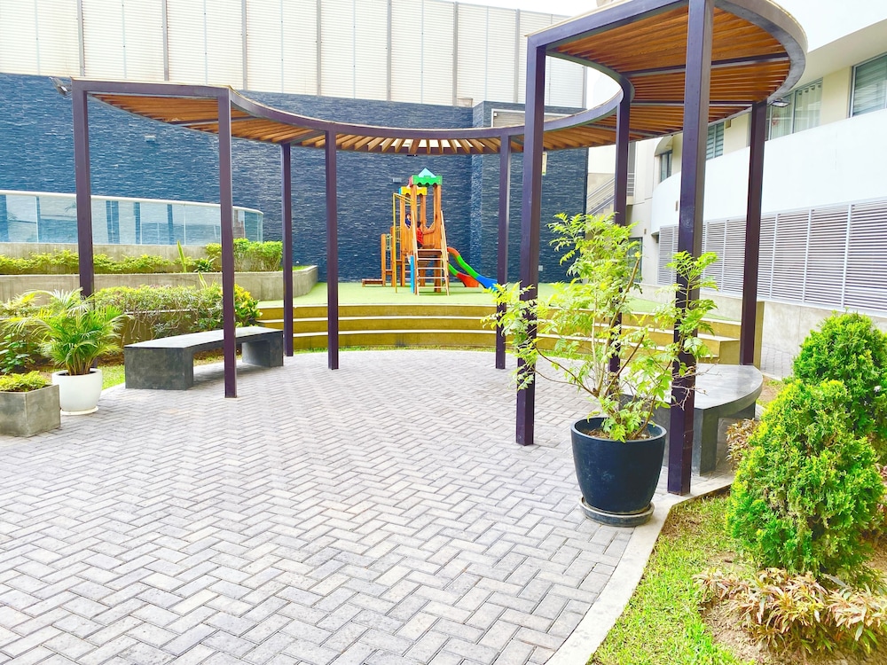 Exclusive Apartment One Step Away from San Isidro (906)