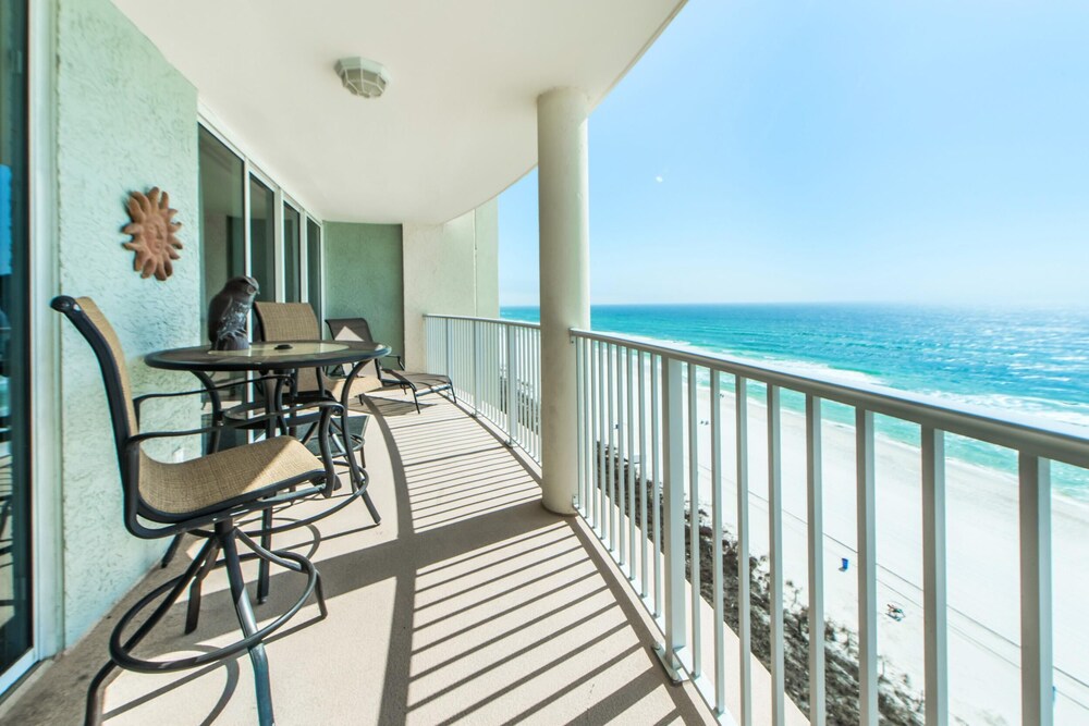 Long Beach Resort 4-902