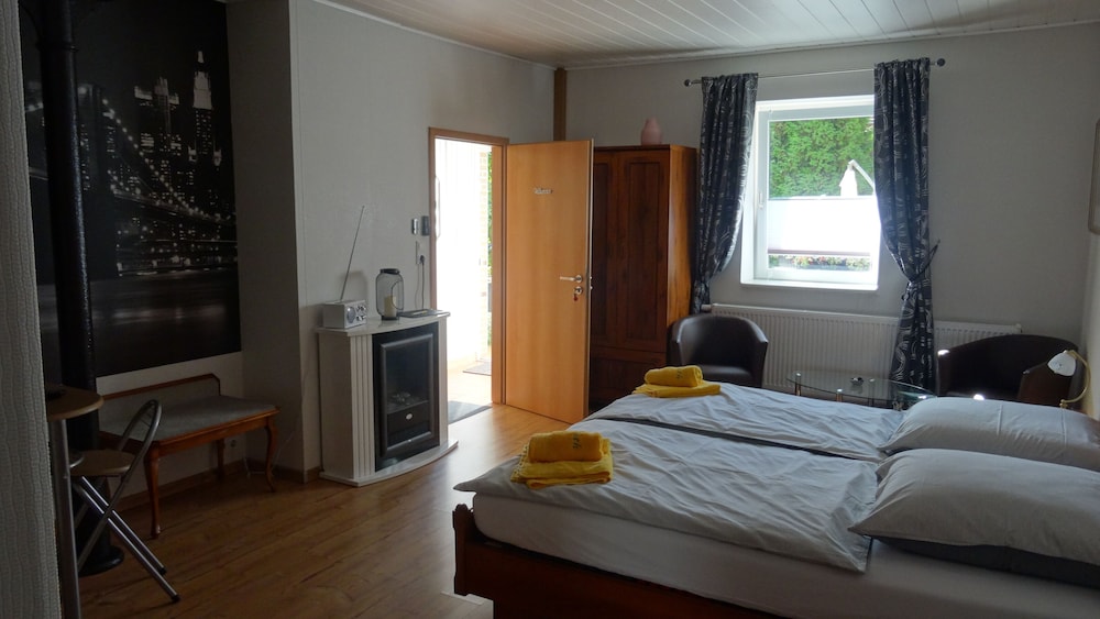 Photo 41