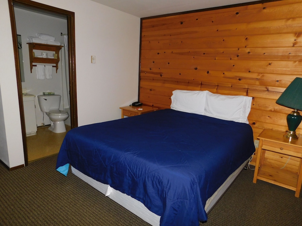 Packwood Inn view 4