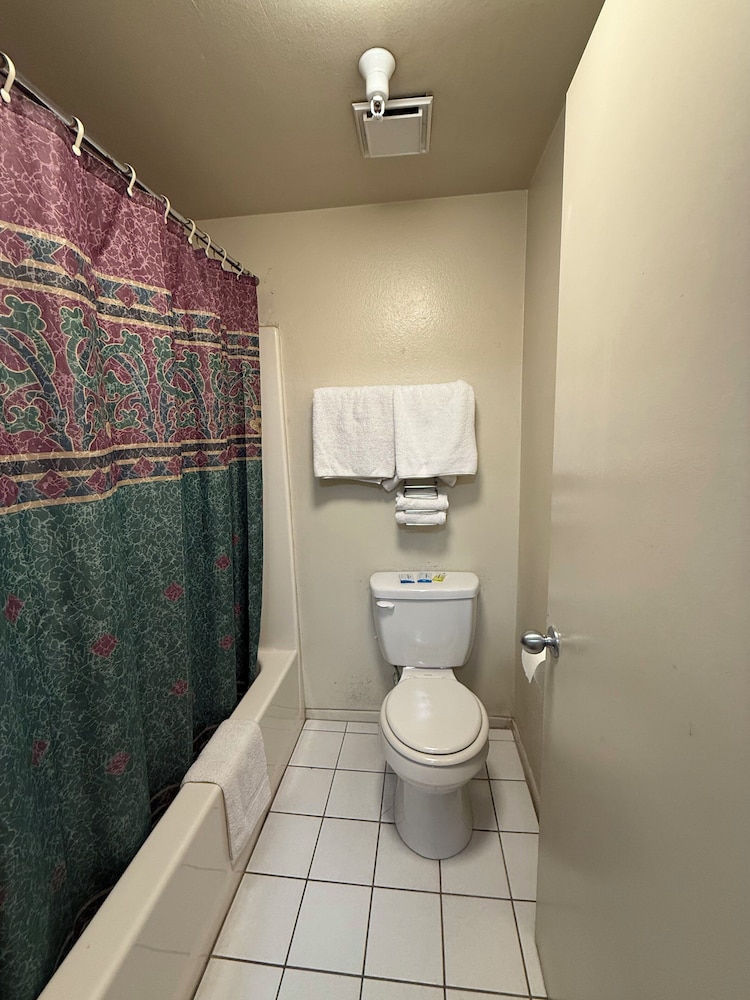 New Budget Inn