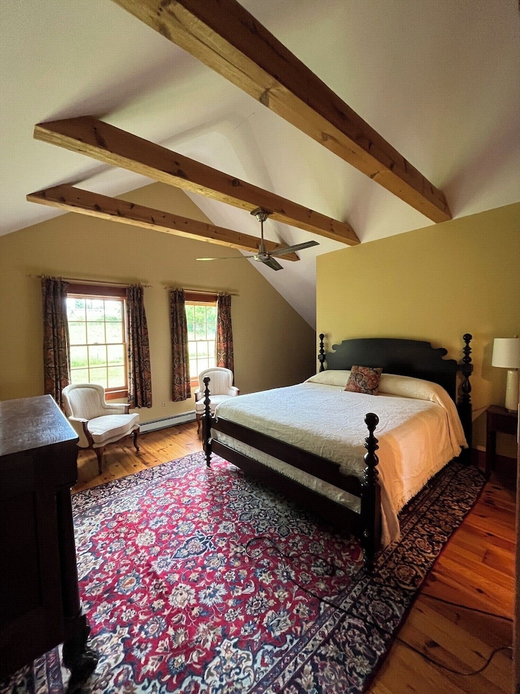 Inn at Valley Farms