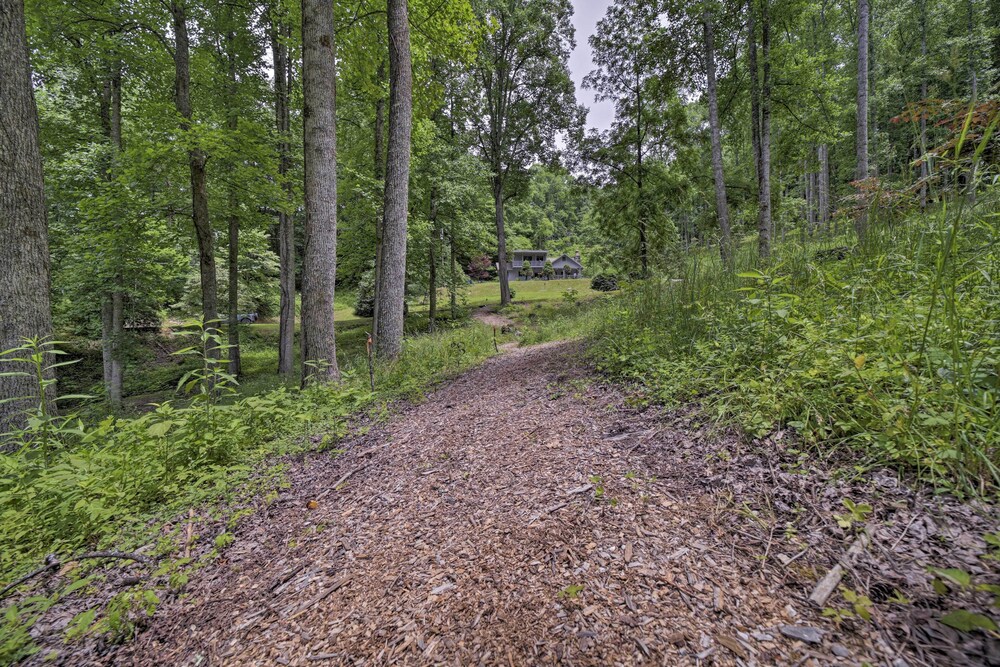 Bryson City Retreat: Fire Pit + Mountain Views! view 3