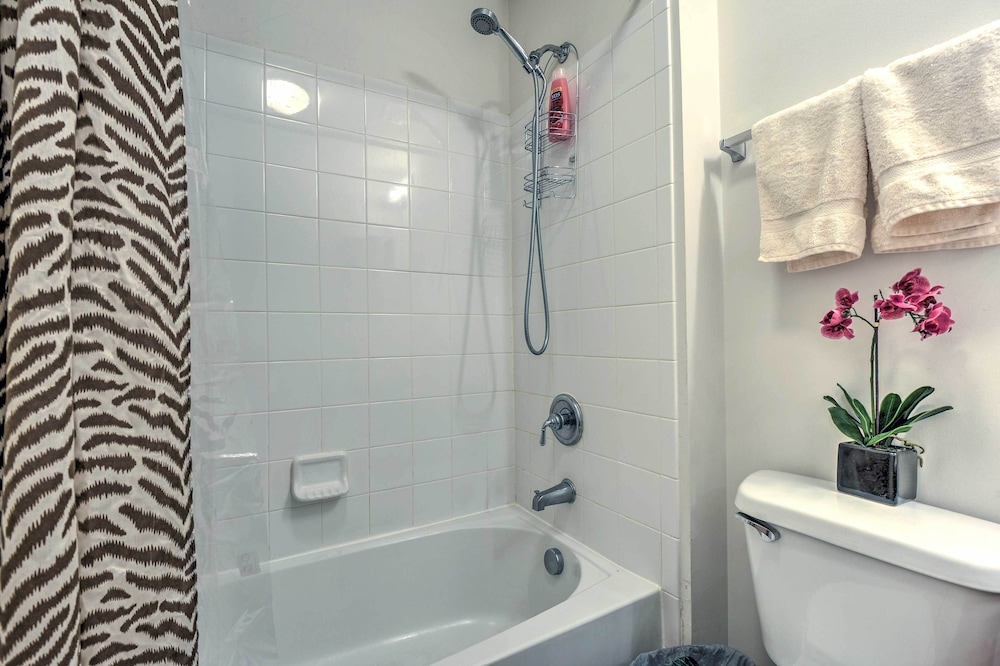 Elkridge Townhome 15 Mi to Dtwn Baltimore! - Property Image 11