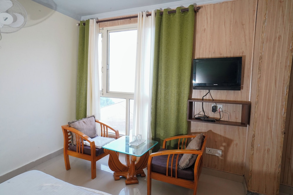 Hotel Sapphire unit of Anand Hospitality