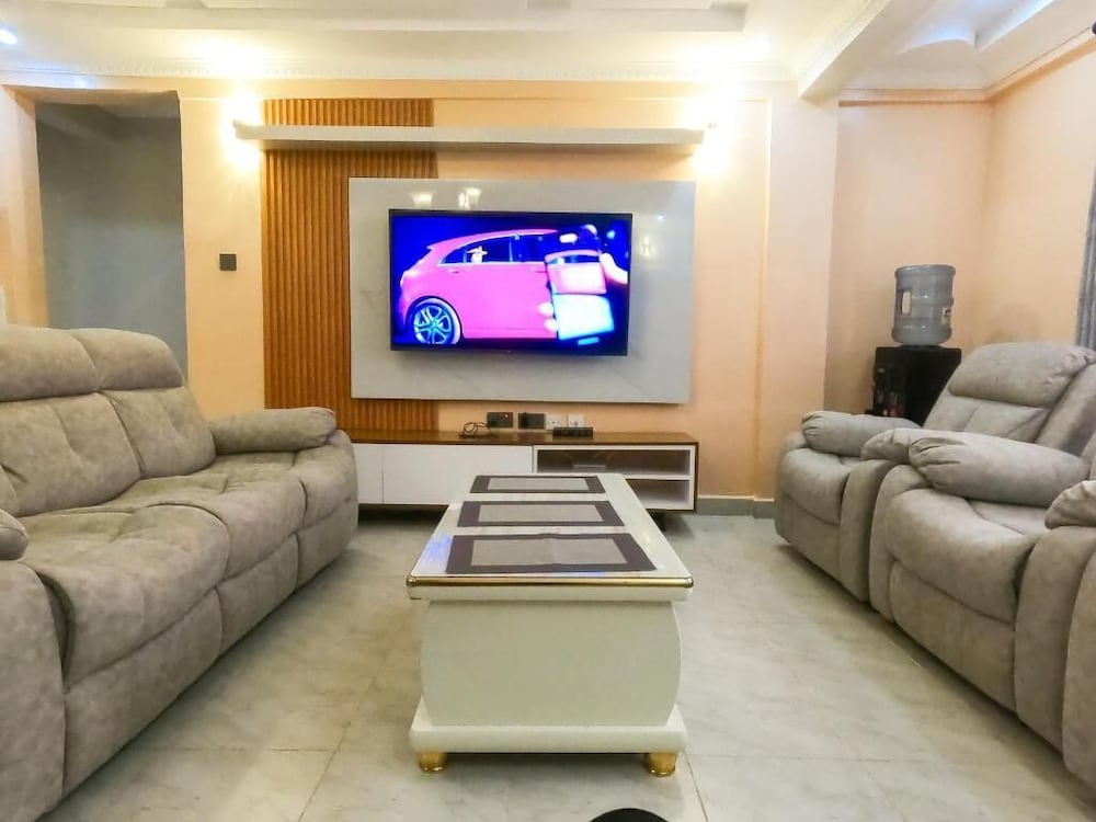Shirpelle Suites Kiamunyi