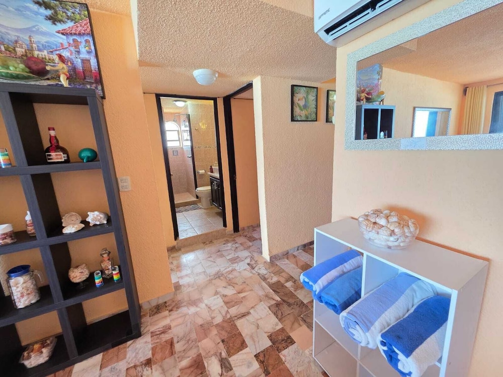 Ocean view condo with balcony hotel zone