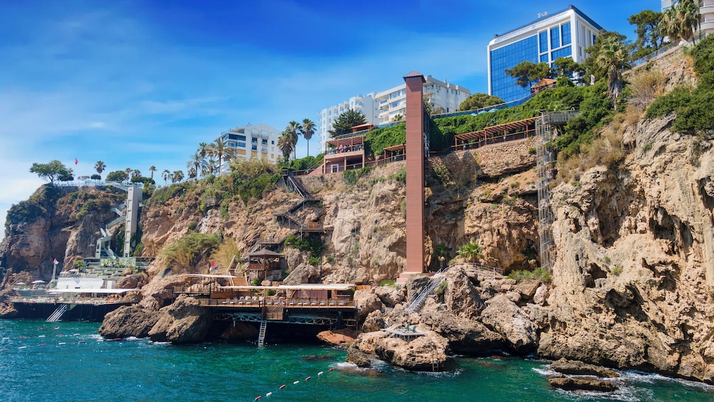 Oz Hotels Antalya Resort & Spa Yetişkin +16 - Image 151