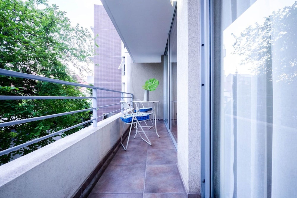 Bellavista Serenity 1BR - w Parking AC Terrace