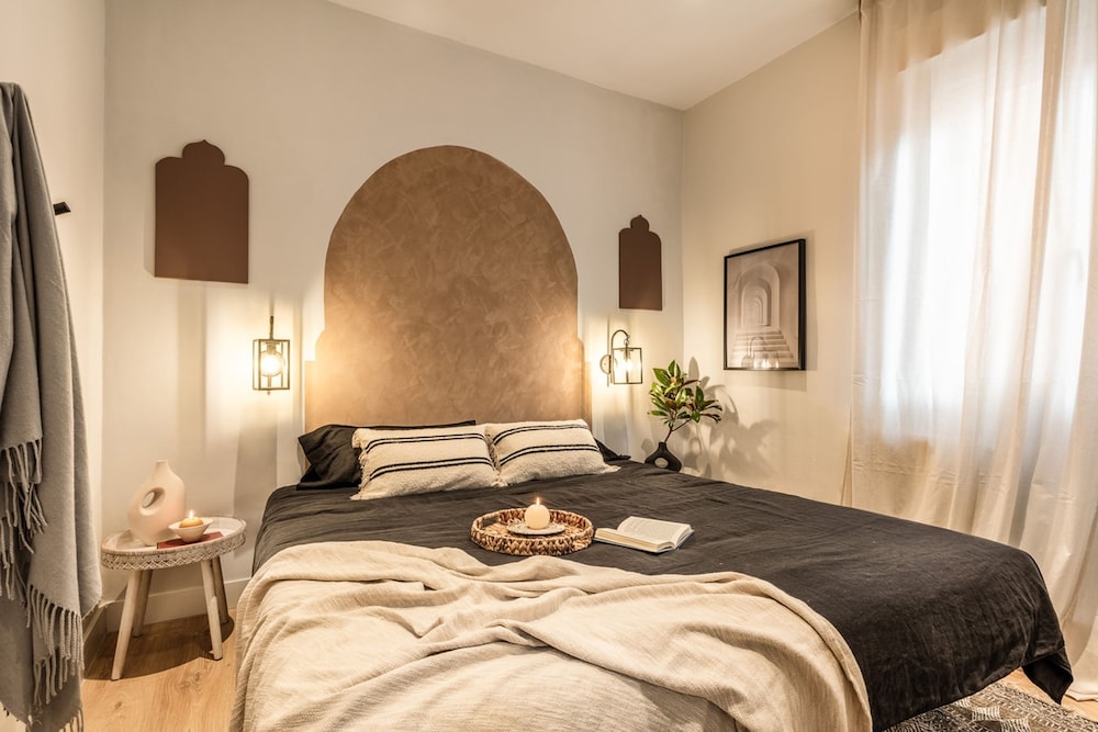 Khamlia - 3 Bedrooms and Balcony in Almagro