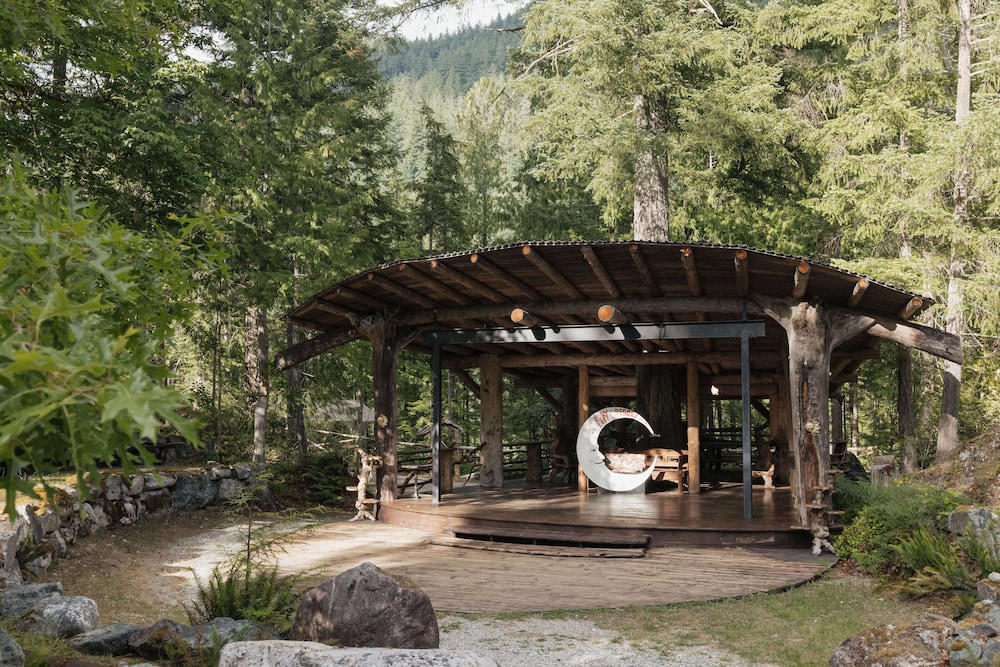 Ruby Lake Resort