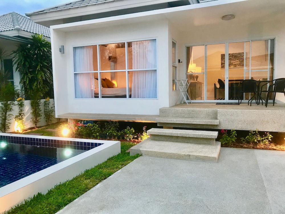 2 Bedroom Luxury House near Beach SDV002 By Samui Dream Villas