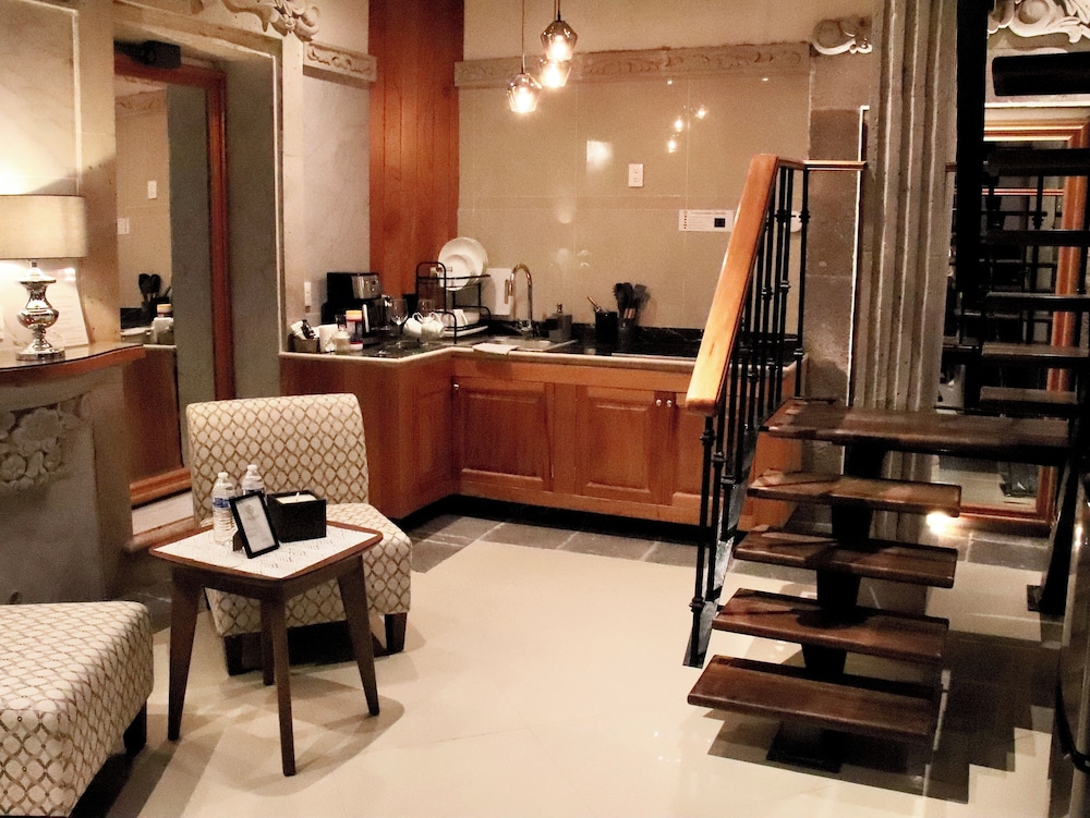 Casa Serdán Suites & Events