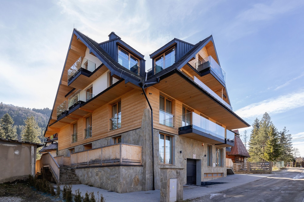 Apartment for 6 With Sauna by Renters