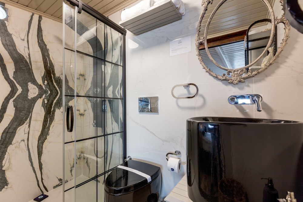 Parna Hotel - Image 86