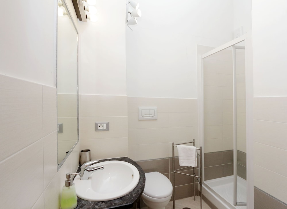 LuckyDomus Esquilino apartment