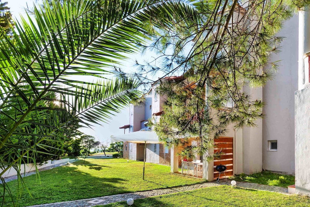 Sunset Villas