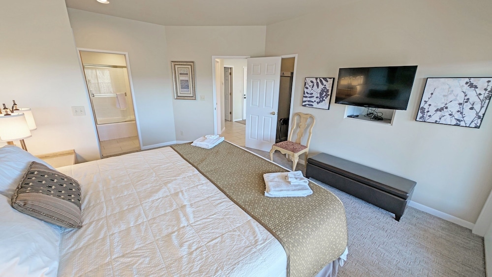 Mt Bachelor Village 328 A 1 Bedroom Condo