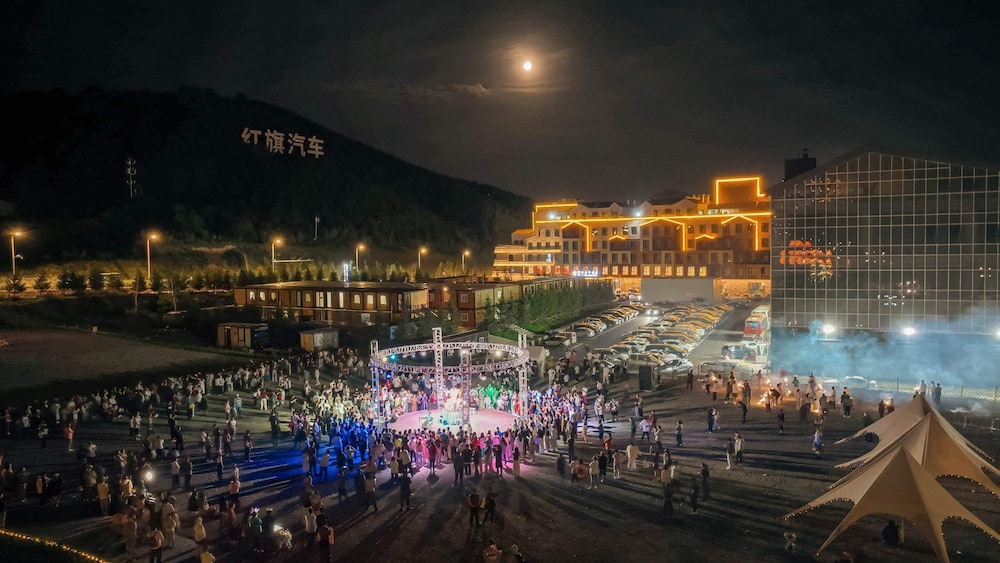 YunDing Grand Hotel