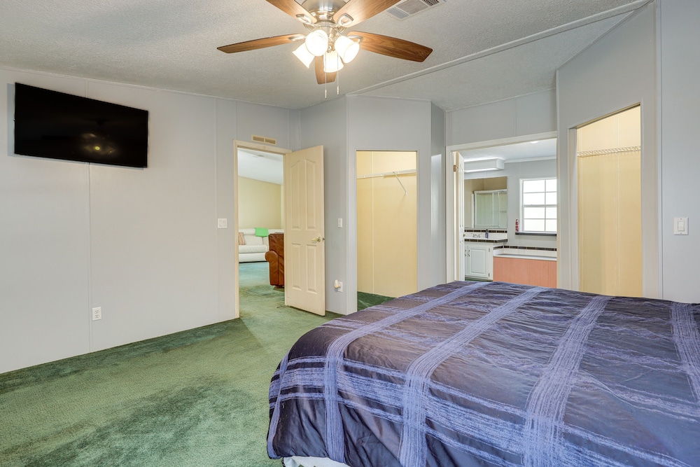 Peaceful Mcalpin Home on 5 Acres w/ Private Deck! view 5