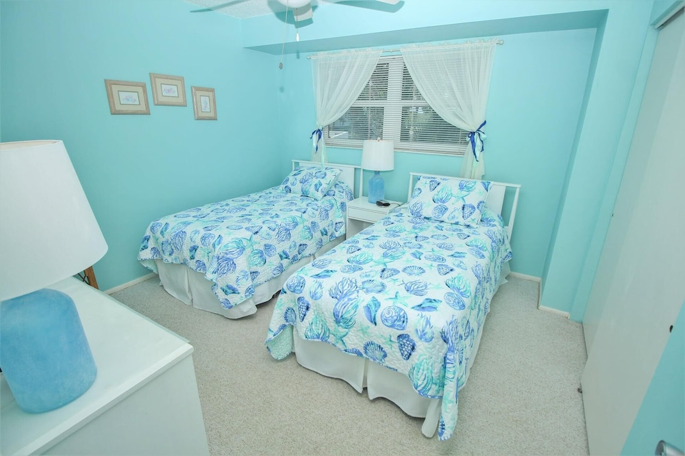 Surfside 107