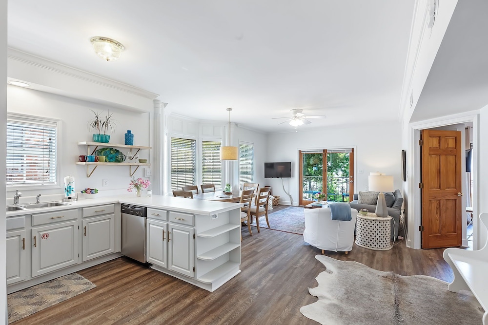 Jubilee Suites Boutique B&B