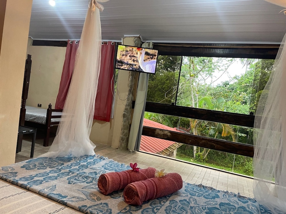 Bali Suites Itamambuca