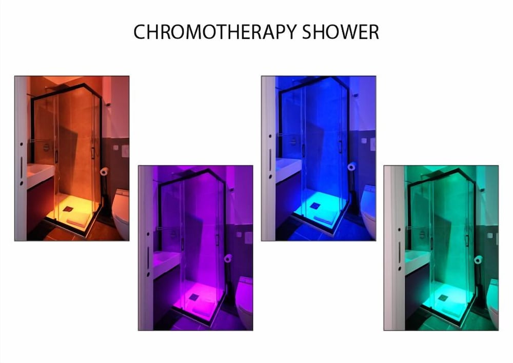 Prisma Rooms