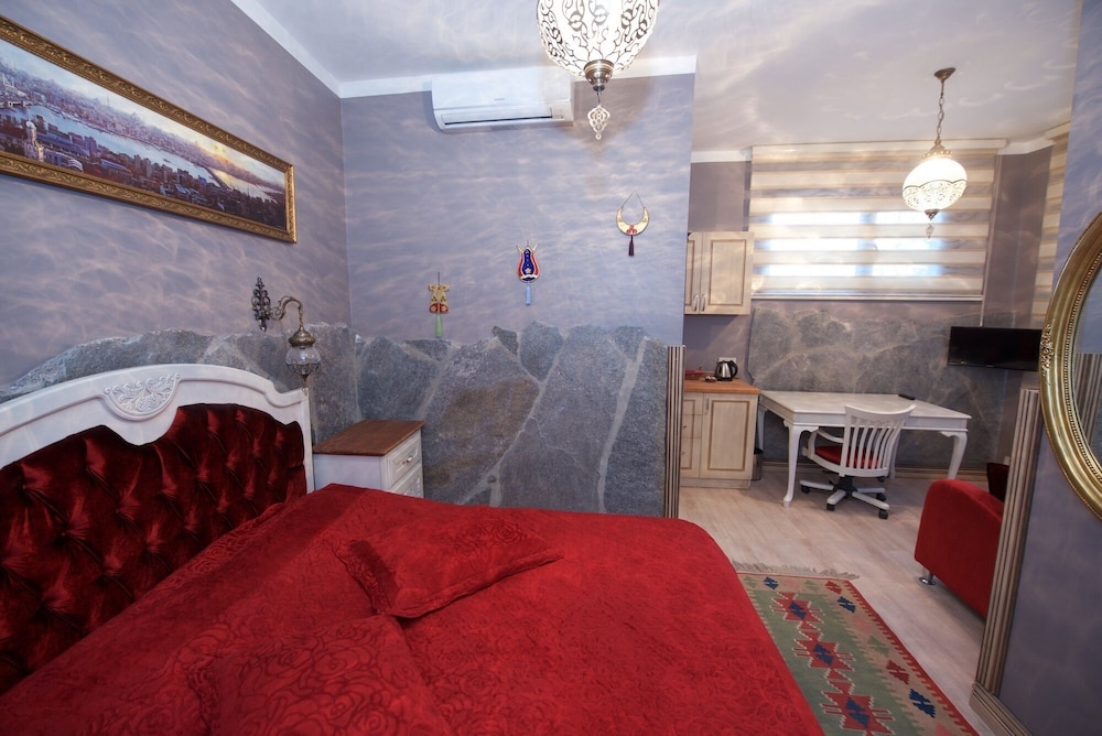 Galatolia Suites - Image 14