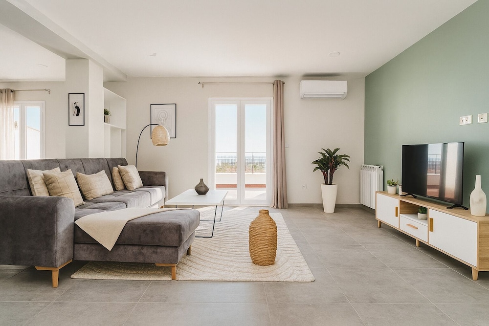 Spacieux Appartement a Dely Brahim