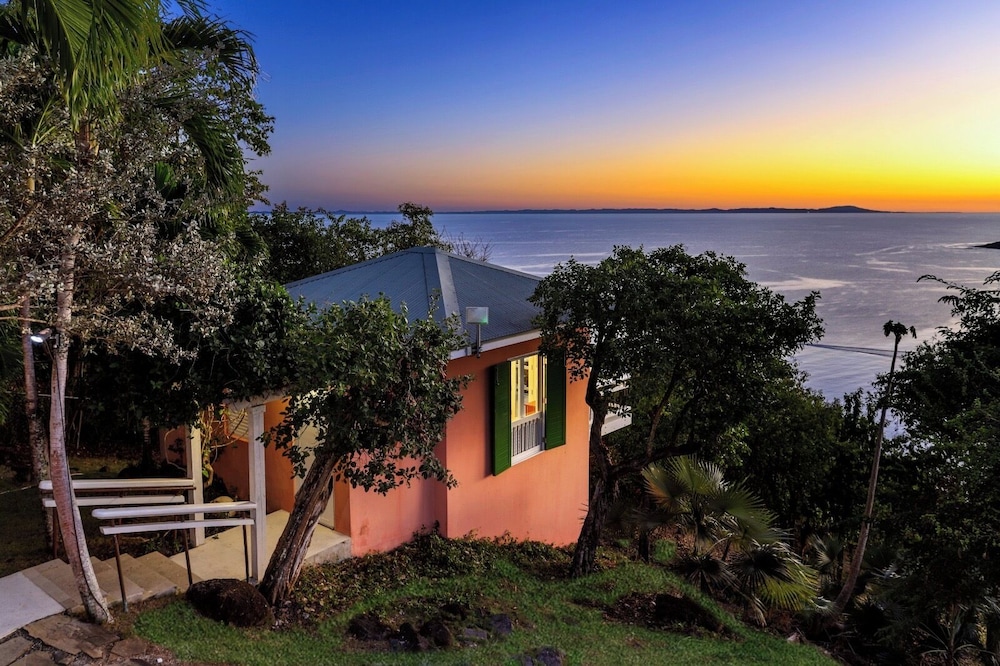 Las Quintas Reserve