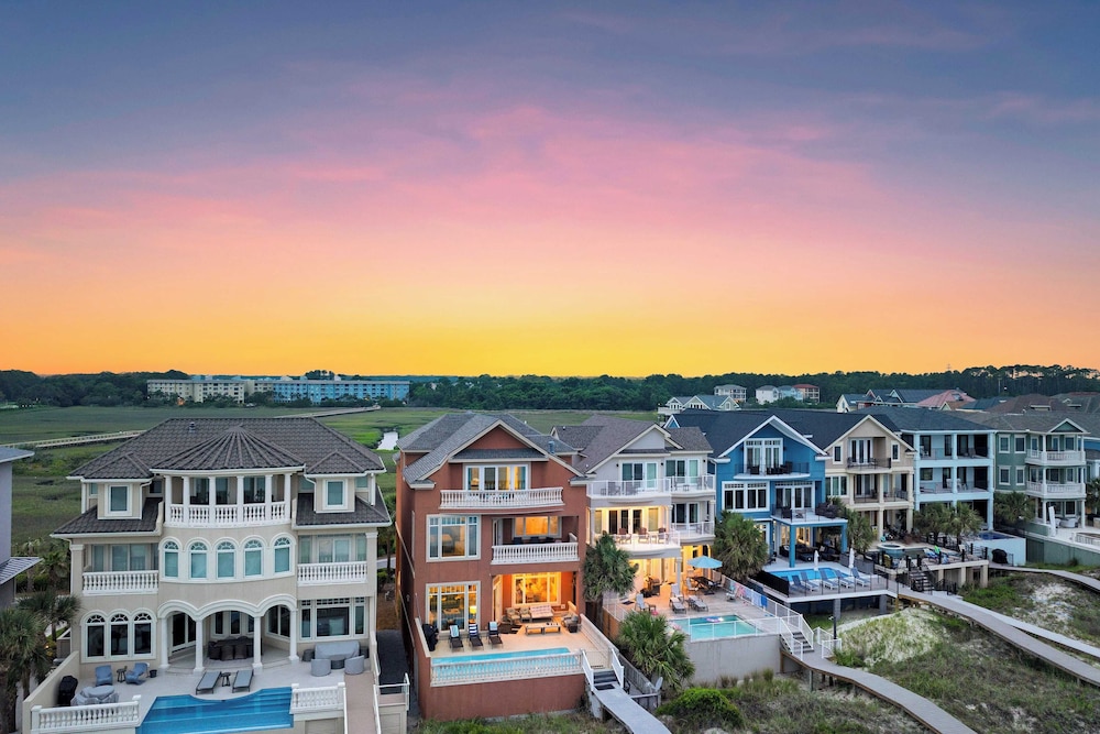 11 Singleton Beach by Avantstay Oceanfront Retreat w/ Private Pool + Boardwalk Near Hilton Head Hotspots