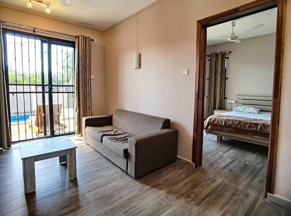 Modern 1 -bed Room Apartment in Grand Baie view 3
