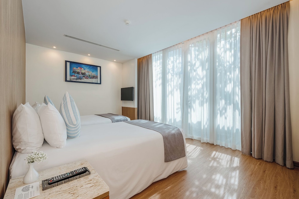 Andaman Pool Villas