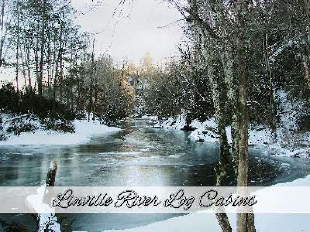 Linville River Log Cabins