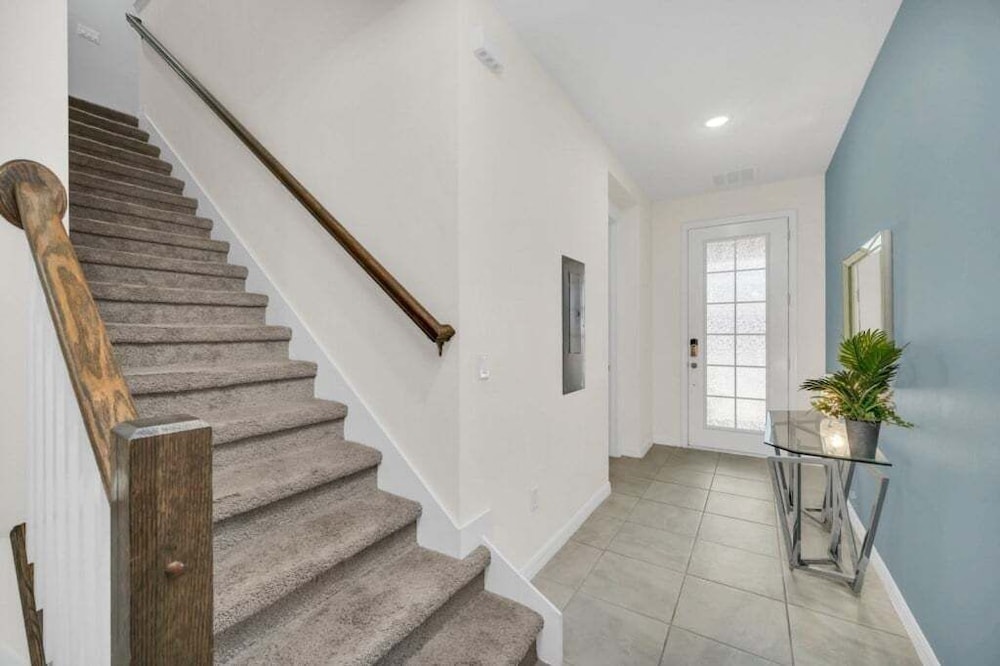 5 Bed With Private Splash Pool! 5 Bedroom Townhouse