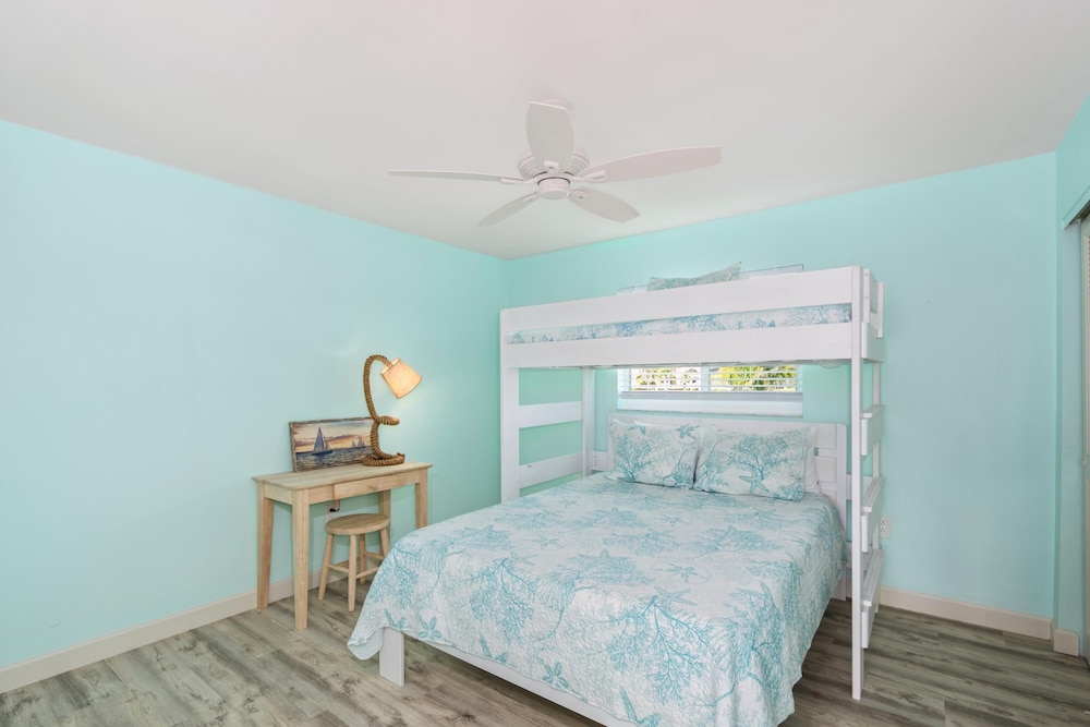 Vallie's Villa & Monty's Place
