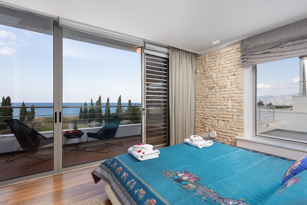 Annabel Beach Palace