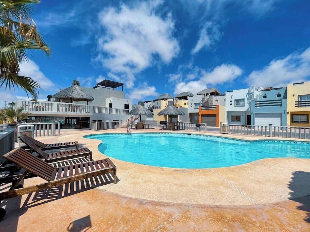 Gated 2BR Apartment Near Sandy Beach
