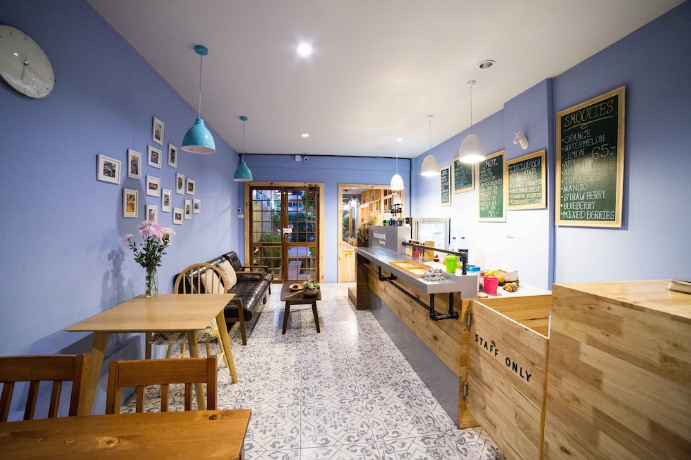 Baan Mek Hostel