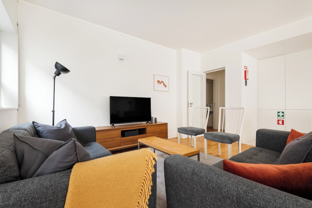 Acm022 Bombarda Homes, Spacious 3BR for Families