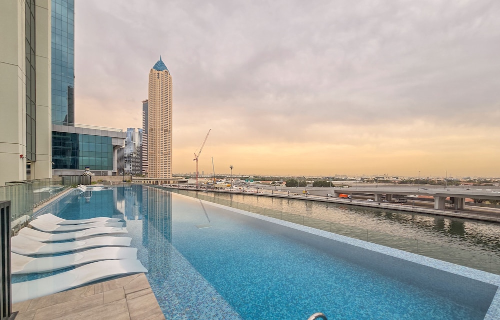 Luxury 1BR at Urban Oasis nr Dubai Mall