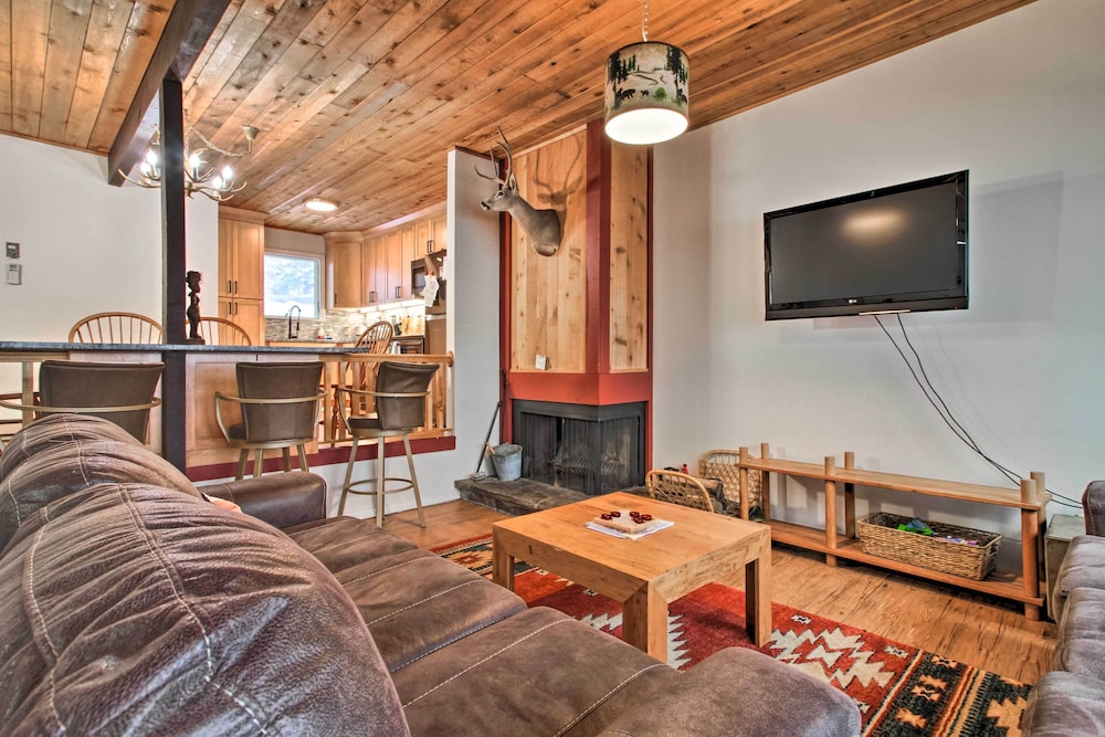 Ludlow Vacations - Ludlow Vacation Rental - Steps to Ski Lift! - Property Image 32