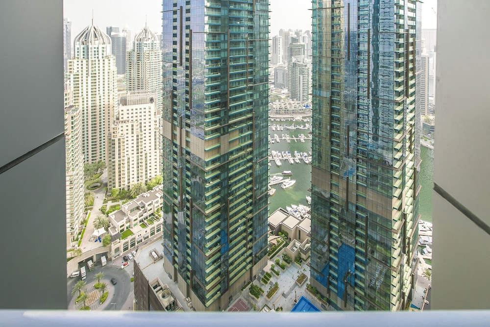 Driven Holiday Homes - Torch Tower