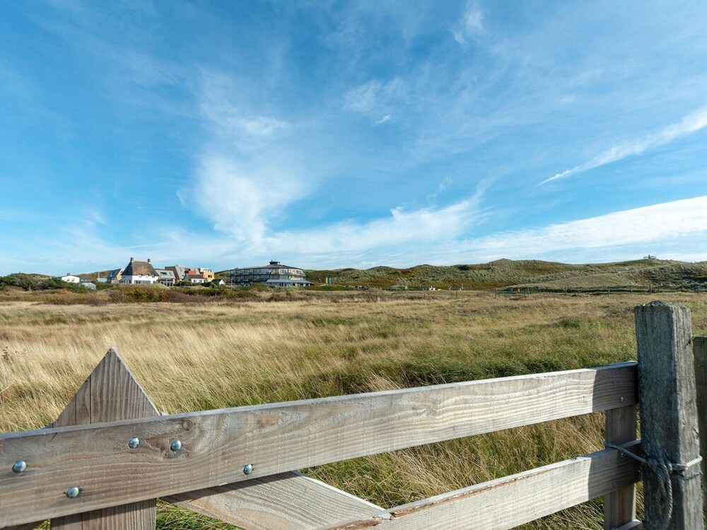 Apartment in Bergen Near Sandy Beach