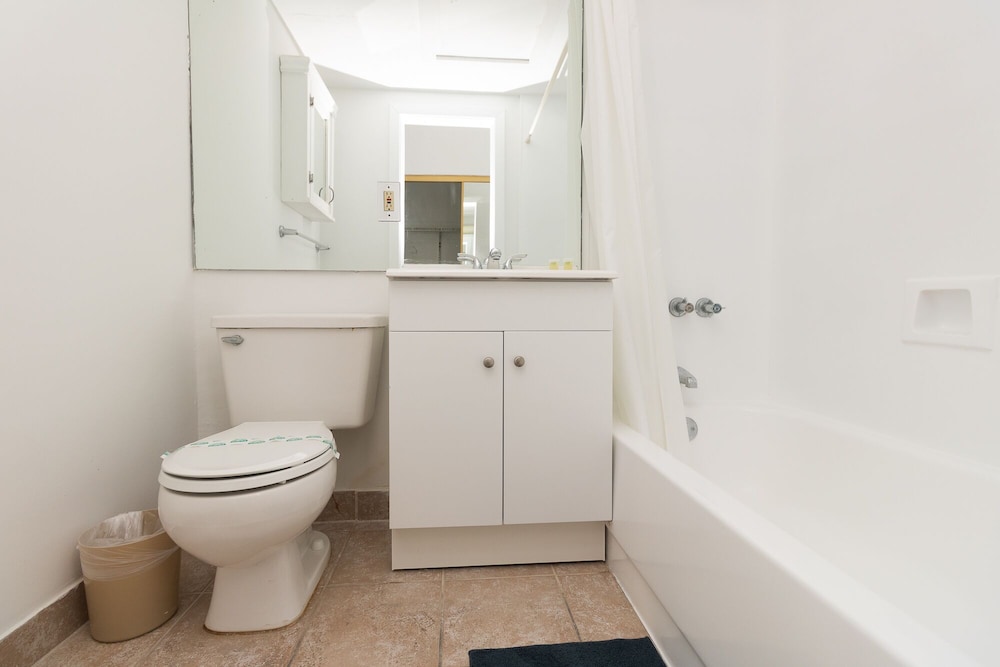 709 Partial Ocean View Hollywood Beach view 4