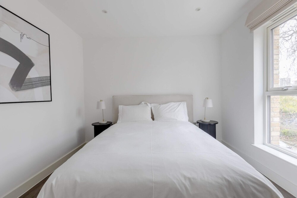 Elegant & Serene 2BD Flat W/roof Terrace Hoxton!