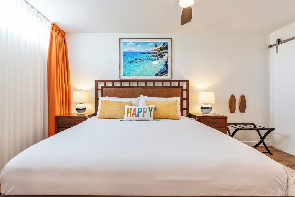 Kuau Plaza Paia Condo with Parking