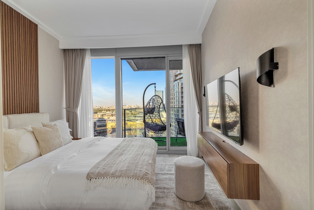 Roomszy Residences - Opera Grand